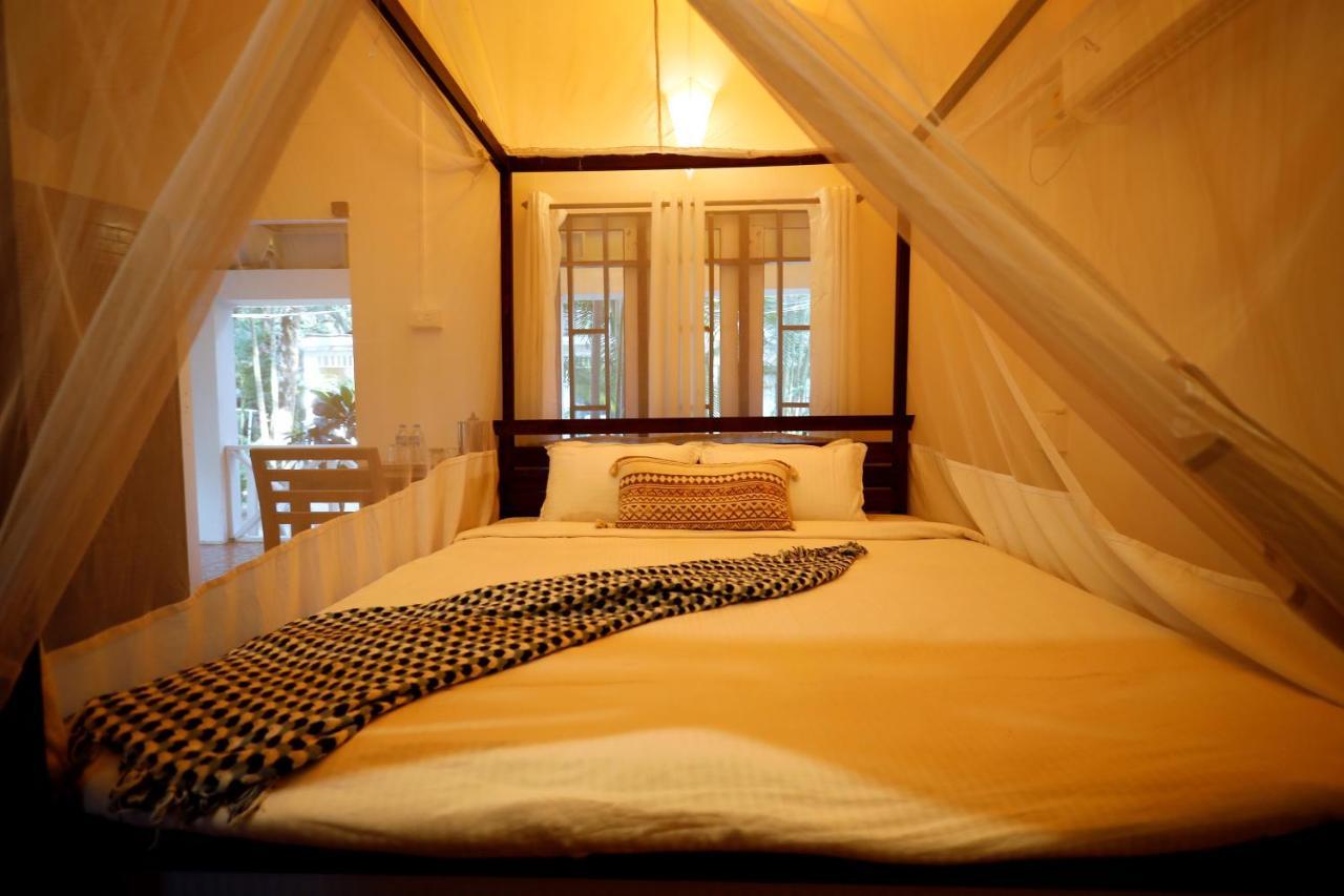 Temple Garden Seaside Cottages Palolem Bagian luar foto