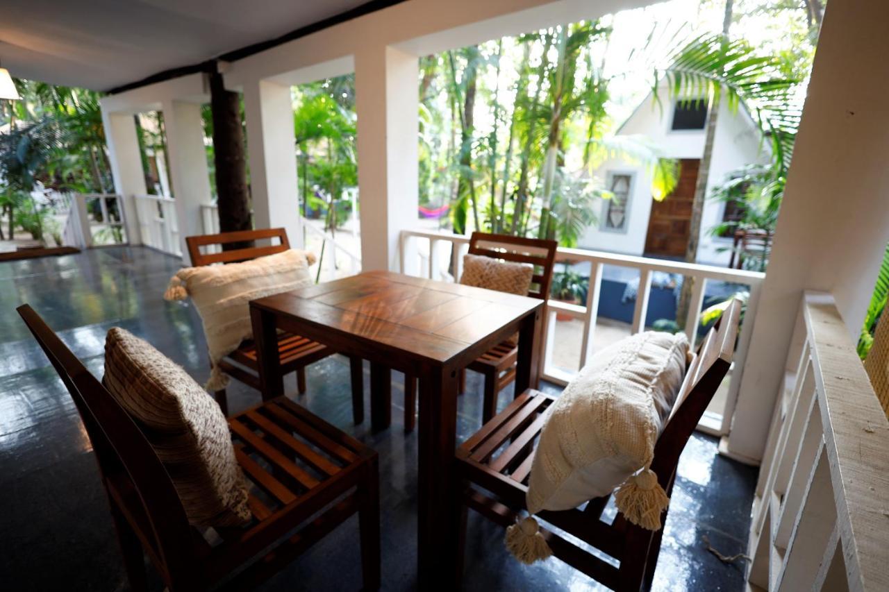 Temple Garden Seaside Cottages Palolem Bagian luar foto