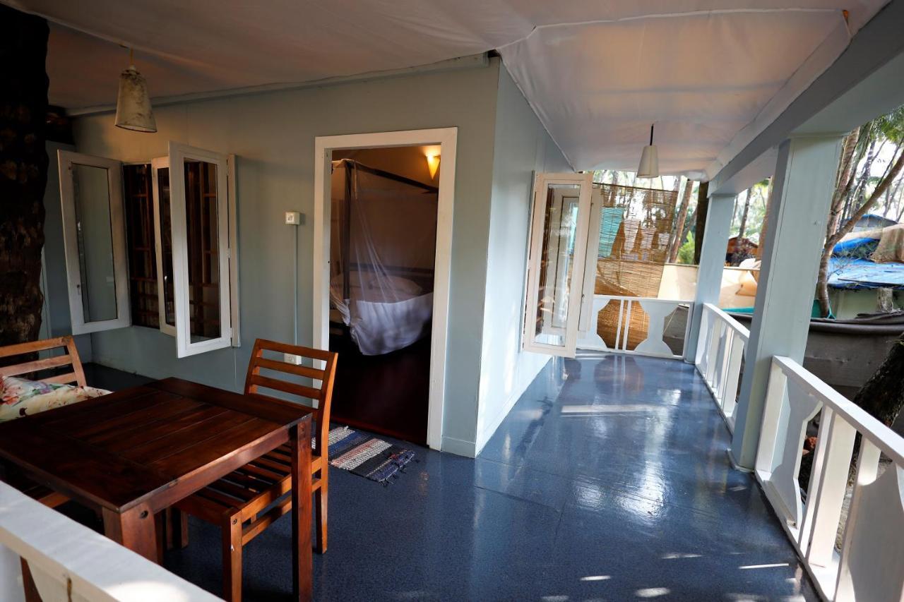 Temple Garden Seaside Cottages Palolem Bagian luar foto