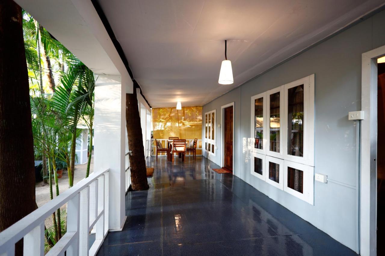 Temple Garden Seaside Cottages Palolem Bagian luar foto
