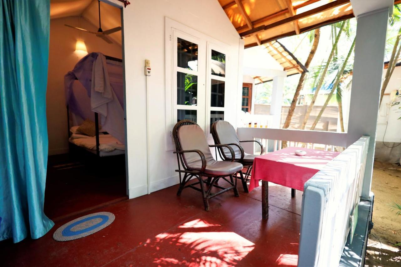 Temple Garden Seaside Cottages Palolem Bagian luar foto