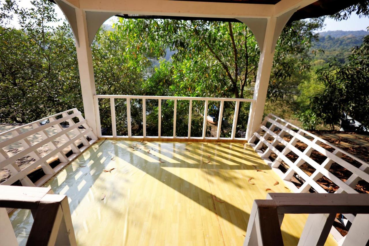 Temple Garden Seaside Cottages Palolem Bagian luar foto